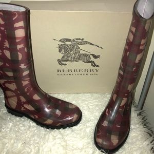 Burberry Rainboots